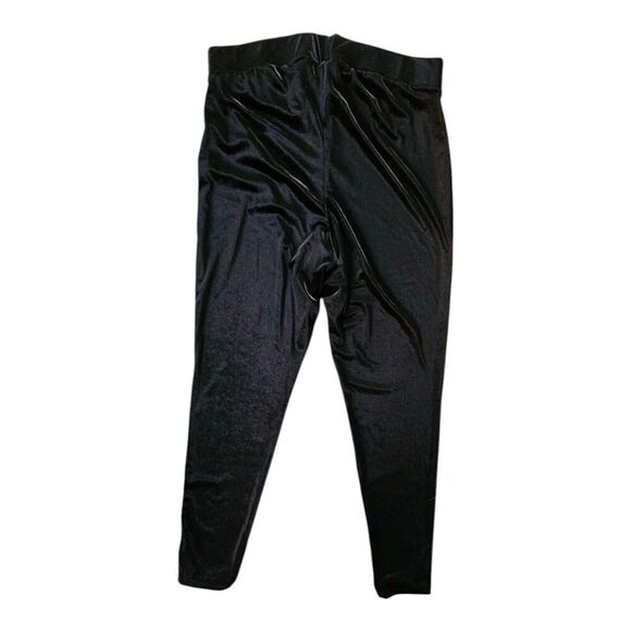 Torrid Pull-On Pant Black Velvet Pants Leggings Size 2XL Mid Rise Holiday Party - Picture 2 of 6